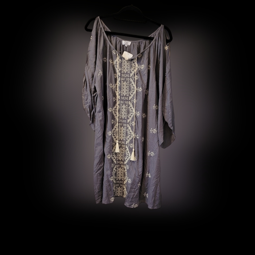 New with tags. Gray and cream embroidered dress with slit sleeves